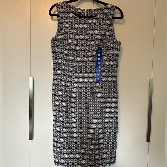 Black and white body con dress size 10, new with tags - Picture 1 of 3